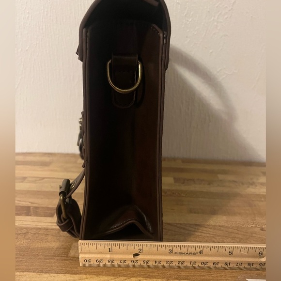 Penny Dreadful Steampunk Clock Brown Faux Leather Studded Buckles Details Bag - Picture 12 of 12